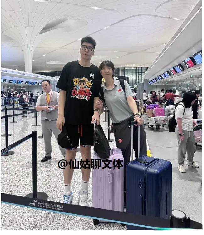 amp, 母亲现身, 西班牙打球