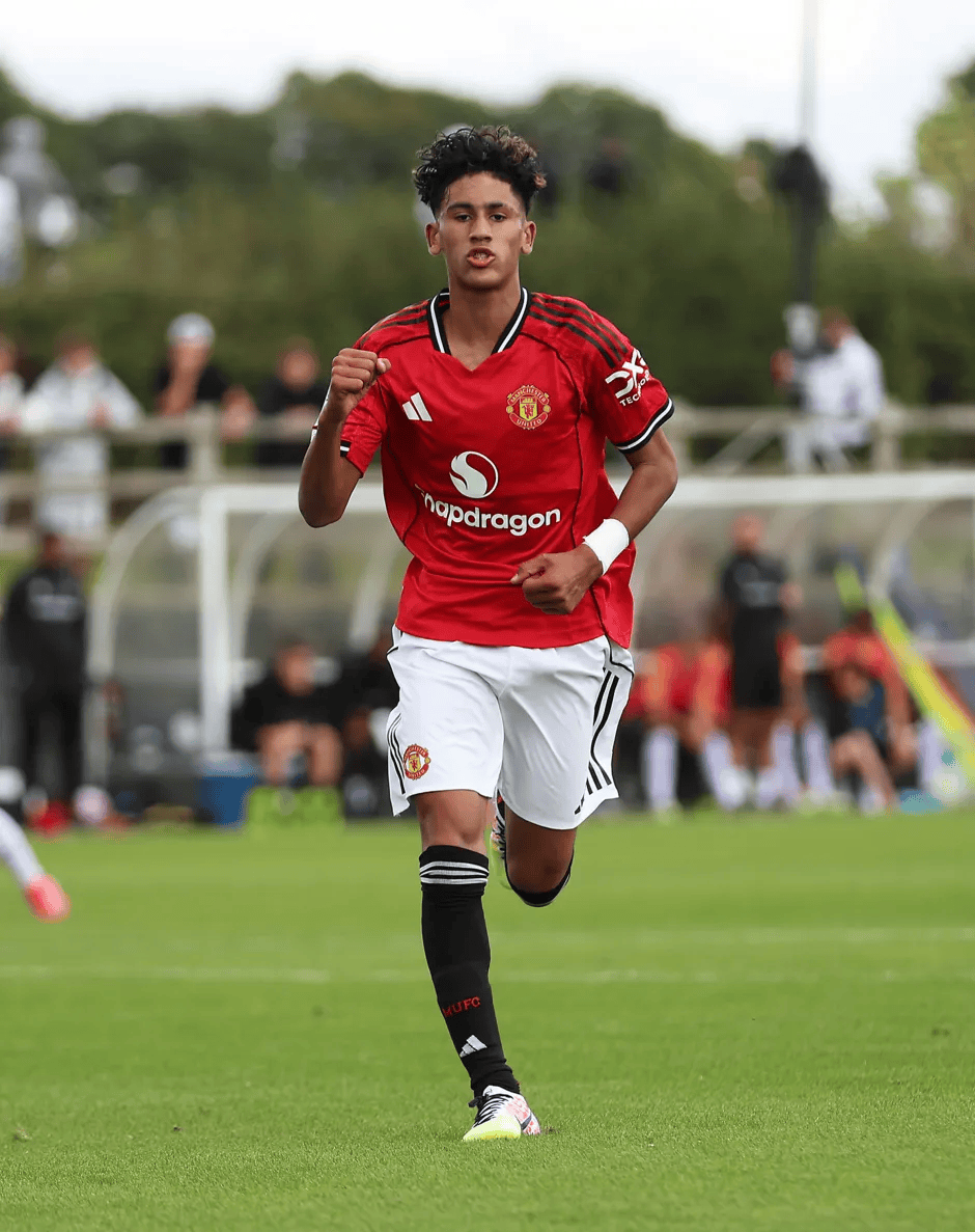 仍然是他继, 队想挖角曼 仍然是他继, 队想挖角曼